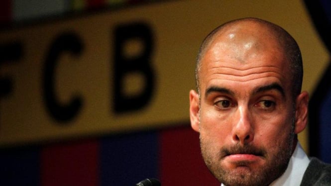 Josep Guardiola dalam jumpa pers pengumuman pengunduran dirinya