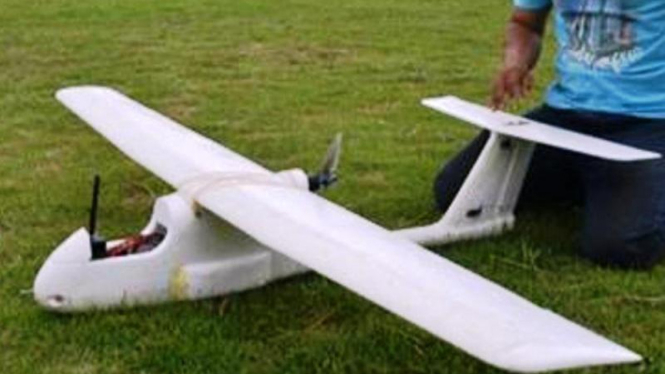 Pesawat nirawak yang digunakan untuk memotret Merapi