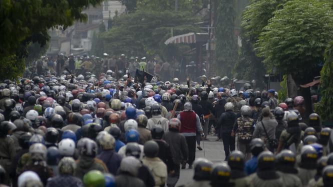 Bentrok di Solo, Jawa Tengah