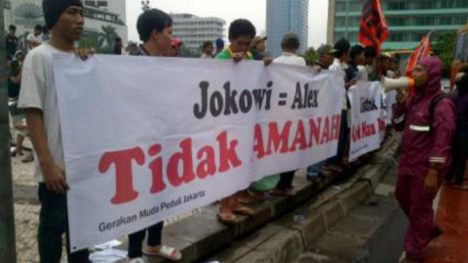 Demo tolak Alex Noerdin dan Jokowi