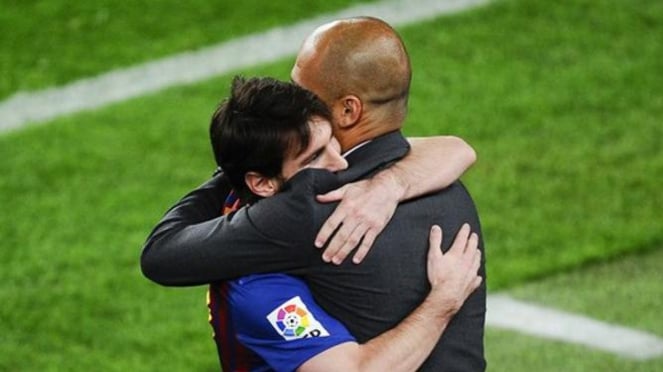 Striker Barcelona, Lionel Messi, dan Pep Guardiola.