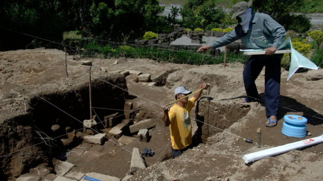 Ekskavasi Candi Gambar Wetan di Nglegok, Blitar