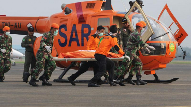 Jenazah Korban Jatuh Pesawat Sukhoi Tiba di Halim