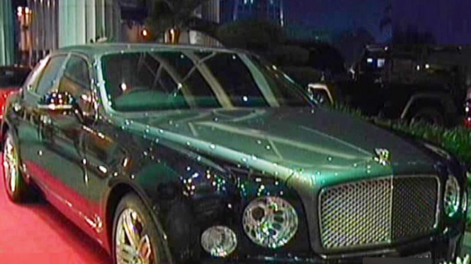 Mobil Bentley Mulsanne kado Hotman Paris Hutapea untuk putrinya
