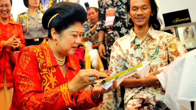 Ibu Negara Ani Yudhoyono