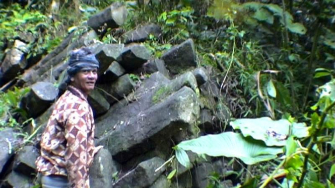 Situs Gunung Padang di Cilacap tambahan