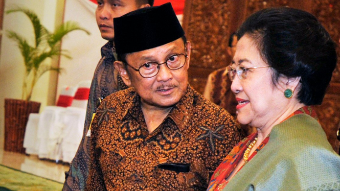 BJ Habibie dan Megawati Soekarnoputri