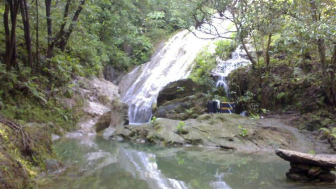 Air terjun Banyunibo