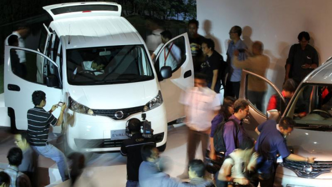 Nissan Resmi Luncurkan Evalia Di Indonesia