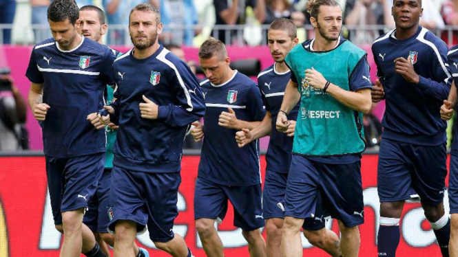 Timnas Italia menjalani latihan di Piala Eropa 2012