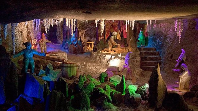 Wieliczka Salt Mine, Polandia