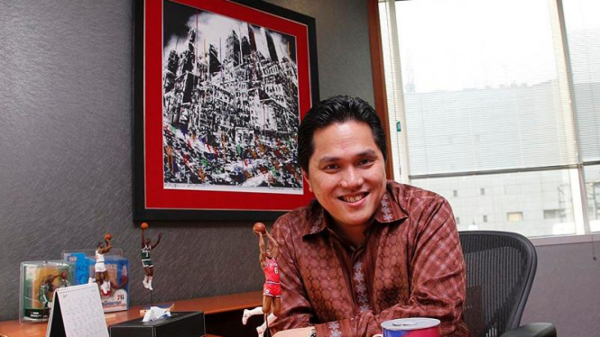 Erick Thohir, Direktur Utama PT Visi Media Asia Tbk  (VIVA)