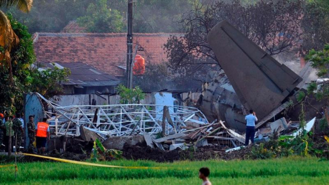 Kecelakaan pesawat latih TNI-AU Fokker 27 