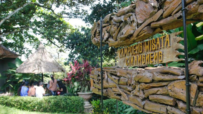 Kampoeng Wisata Cinangneng