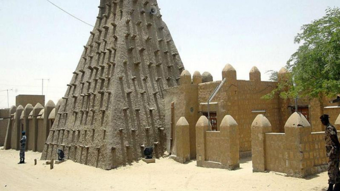 Salah satu mausoleum yang terdapat di Timbuktu