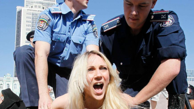 Aktivis wanita Ukraina (Femen).