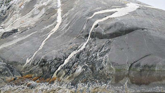 Kawah asteroid di Greenland