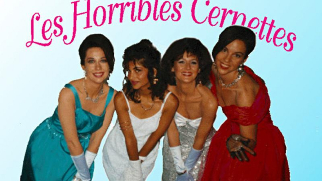 Les Horribles Cernettes, foto pertama yang dimuat di internet