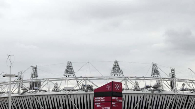 Stadion Olympic, London, venue utama Olimpiade 2012
