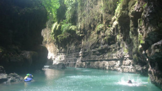 Green Canyon, Tempat Wisata Menakjubkan di Pangandaran