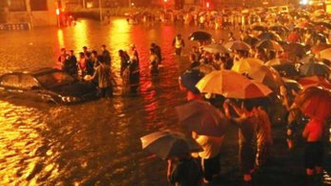 Hujan deras di Beijing, terparah dalam 60 tahun