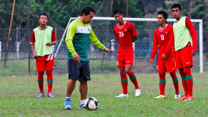 Latihan Timnas Indonesia U-22 Jelang Java Cup