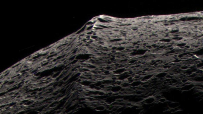 Permukaan Iapetus
