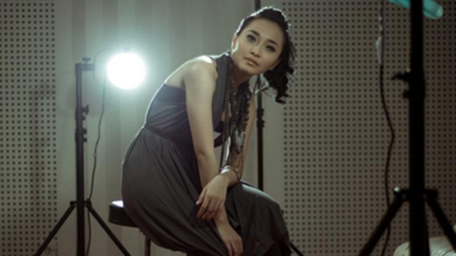 Rini Wulandari Idol