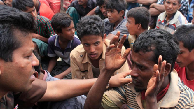 Pengungsi Rohingya ditangkap petugas di Bangladesh