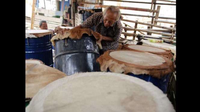 Perajin Beduk Lebaran