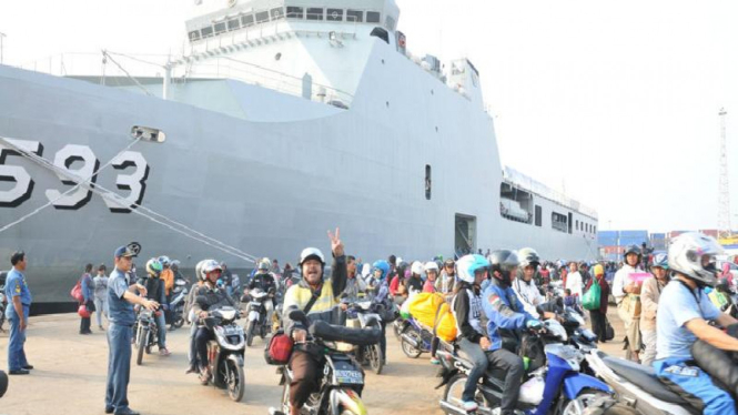 KRI Banda Aceh 593 sampai di Pelabuhan Tanjung Priok, Jakarta