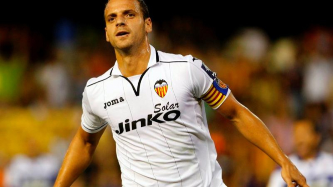 Roberto Soldado rayakan gol ke gawang Deportivo