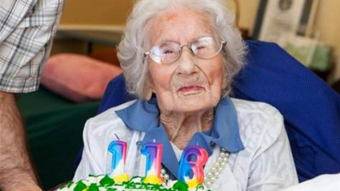 Besse Cooper, perempuan tertua di dunia