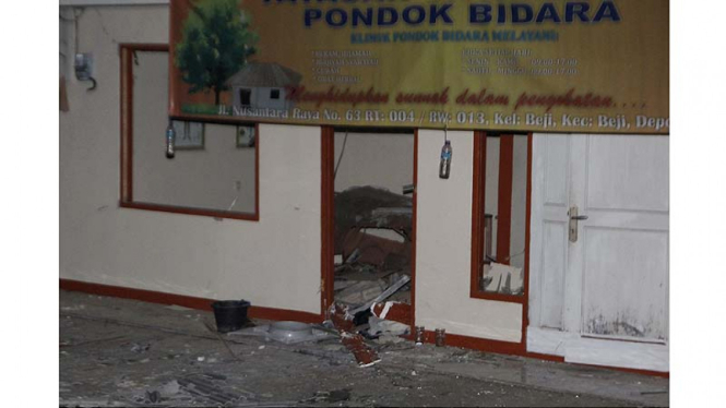 Bom di Depok, Jawa Barat