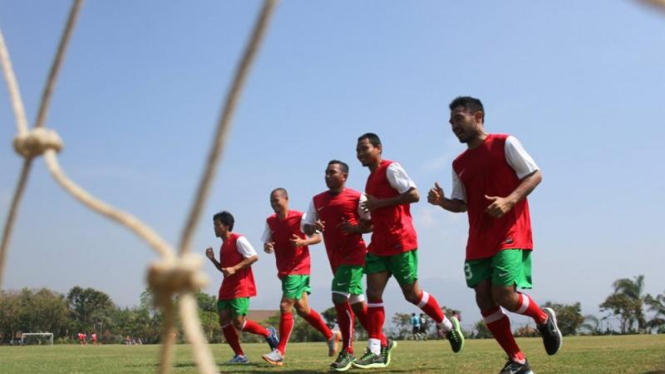 Pemain-pemain Timnas Indonesia p berlatih di Malang