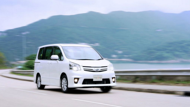 Toyota Noah