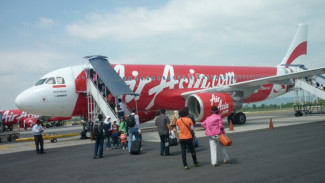 Diduga Mabuk, Penumpang Air Asia Diturunkan dari Pesawat