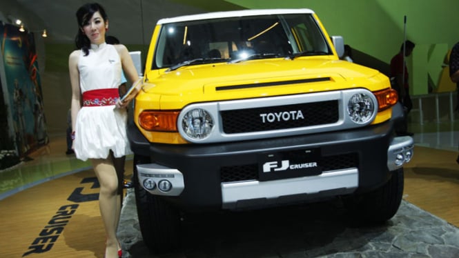 Toyota Fj Cruiser di Indonesia International Motor Show (IIMS) 2012