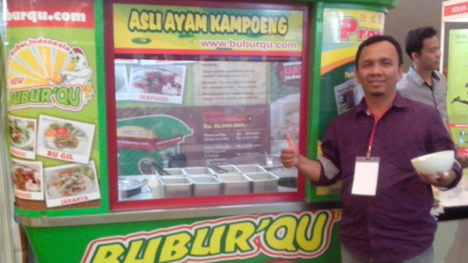 Muhamad Suci Mardiko, pemilik waralaba Bubur'Qu