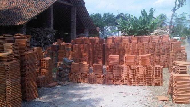 Sentra Industri Kerajinan Genteng Kebumen