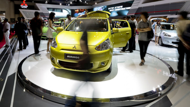 Mobil City Car di IIMS 2012