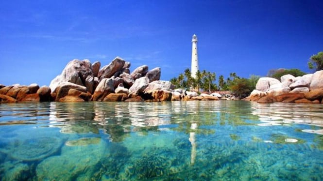 pulau lengkuas belitung