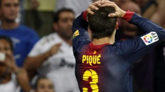 Pemain belakang Barcelona, Gerard Pique