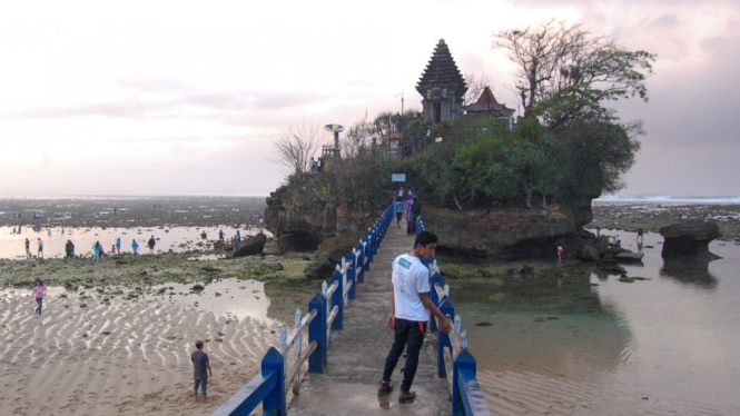 Pantai Balai Kambang, Kabupaten Malang