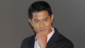Foto Aaron Kwok dan Anaknya Jadi Sorotan