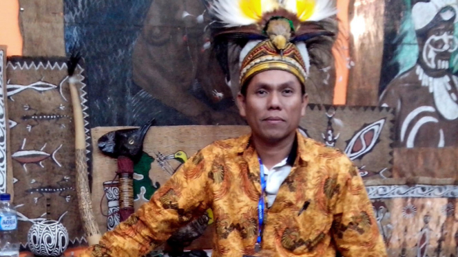 Rafiuddin Abduh, Pengusaha cindera mata Papua