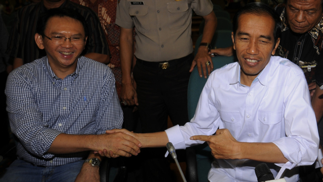 Gubernur DKI Jakarta Joko Widodo dan Wakil Gubernur Basuki Tjahaya Purnama 