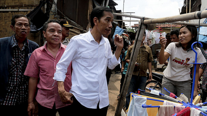 Jokowi Kunjungi Bukit Duri