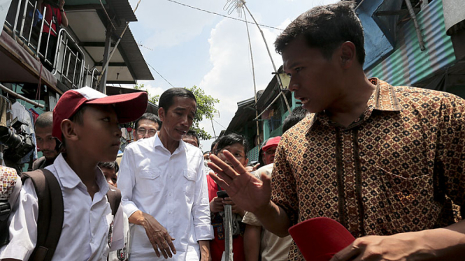 Jokowi Kunjungi Bukit Duri