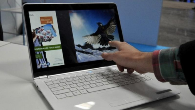 Intel perkenalkan ultrabook dengan touchscreen
